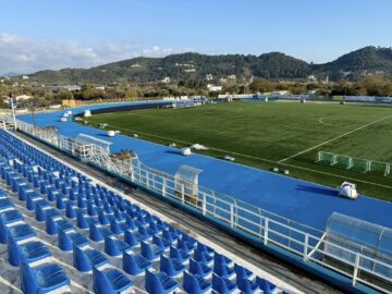 dimotiko_gipedo_skiathou