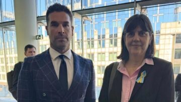 nikos_anadiotis_laura_kövesi