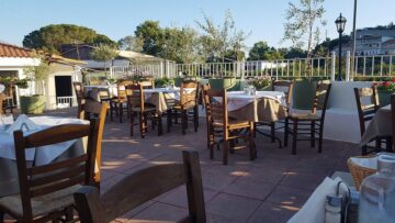 avli_skiathos_taverna