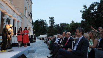 xarhakos_mitsotakis